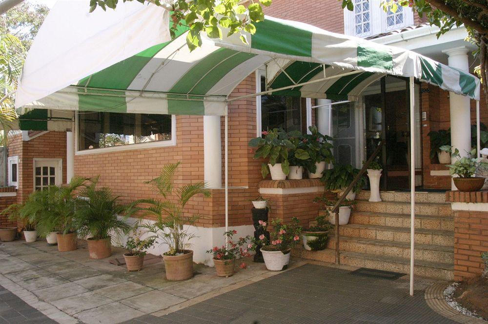 Hotel Royal Gardens Asuncion Exterior photo